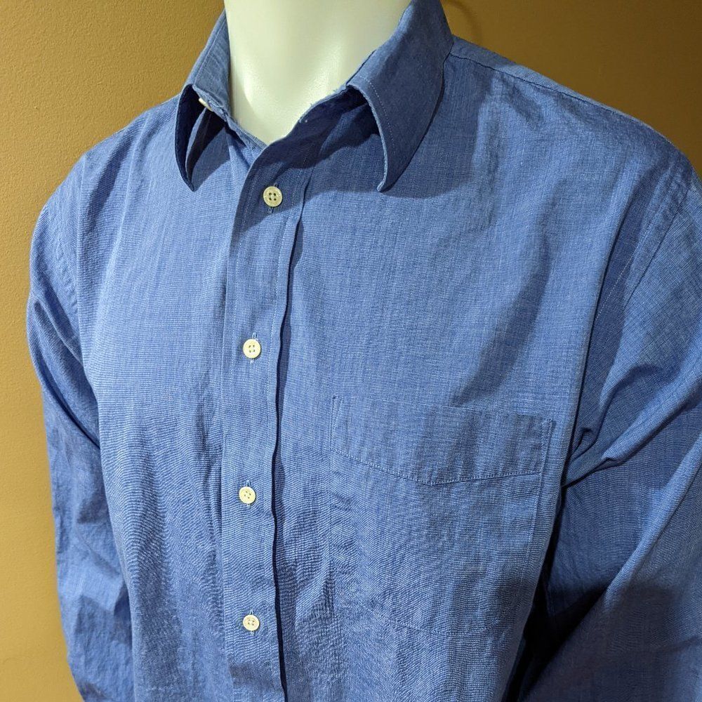 Burberry Button down Shirt - Picture 2 of 9